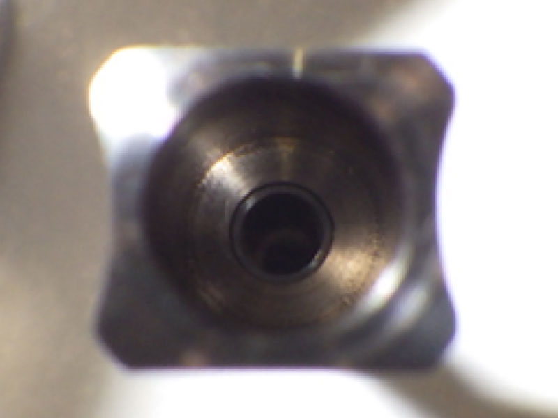 小直径管针座内侧